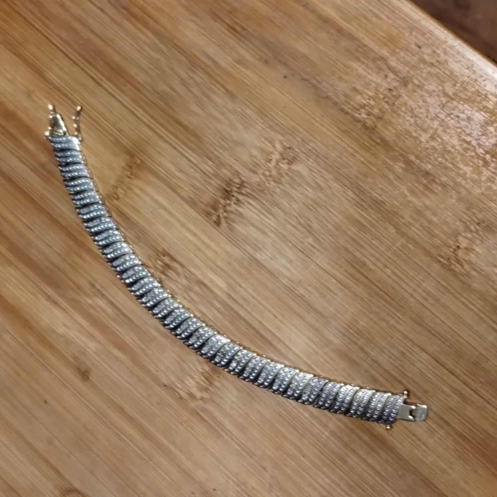 Diamond bracelet
